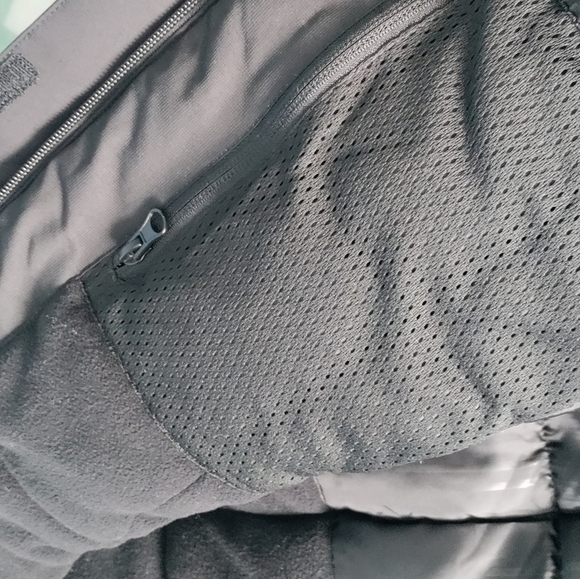 ❄️NEW Black Winter Jacket with High Collar, Size Medium Men's by CKX - Picture 11 of 16